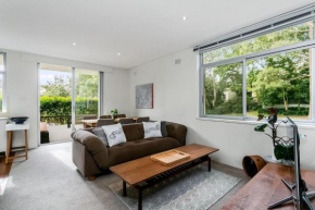 YNG03 - Cremorne - Young Street, Sydney